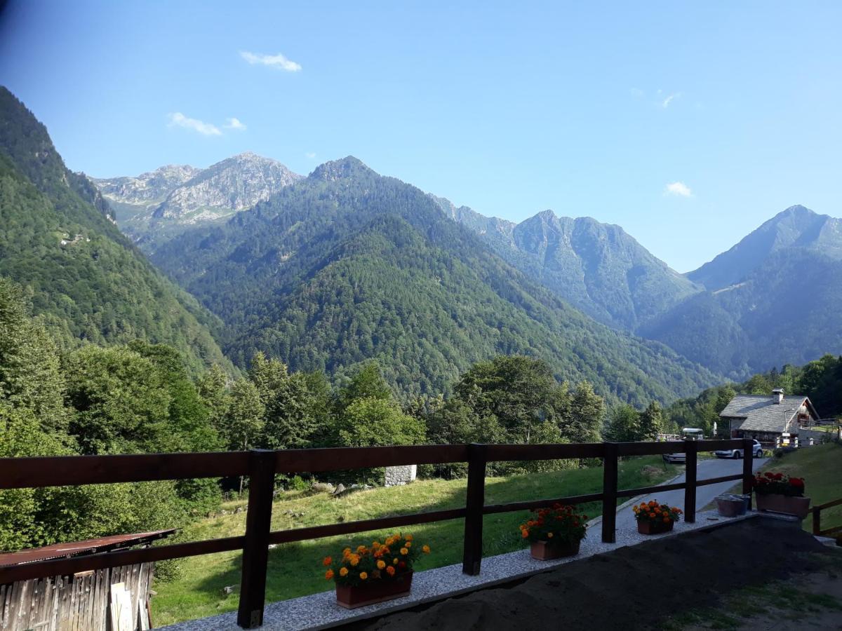 Casa All'Alpe Gaggetto B & B Anzino Exterior foto